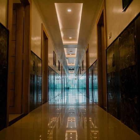 Hotel Grand Lotus Dimāpur Esterno foto