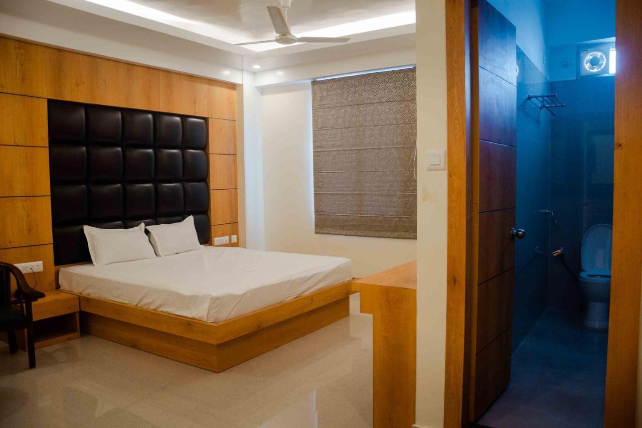 Hotel Grand Lotus Dimāpur Esterno foto